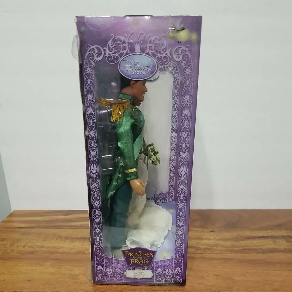 TIANA & NAVEEN ROYAL WEDDING Dolls Princess and the Frog Disney Store 2010 READ.